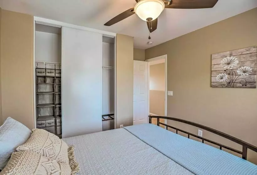 Dreamy El Mirage Oasis < 12 Mi To Golf & Hike