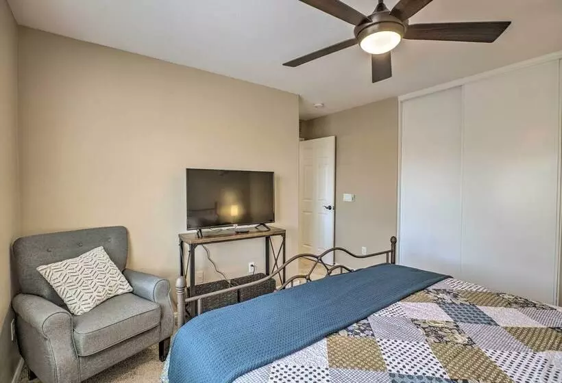 Dreamy El Mirage Oasis < 12 Mi To Golf & Hike