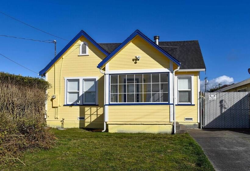 Eureka Cottage Near Sequoia Park & Old Town!