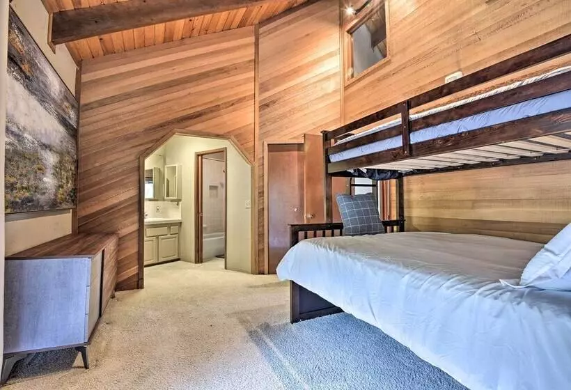 Family Friendly Pine Mountain Club Hideaway!