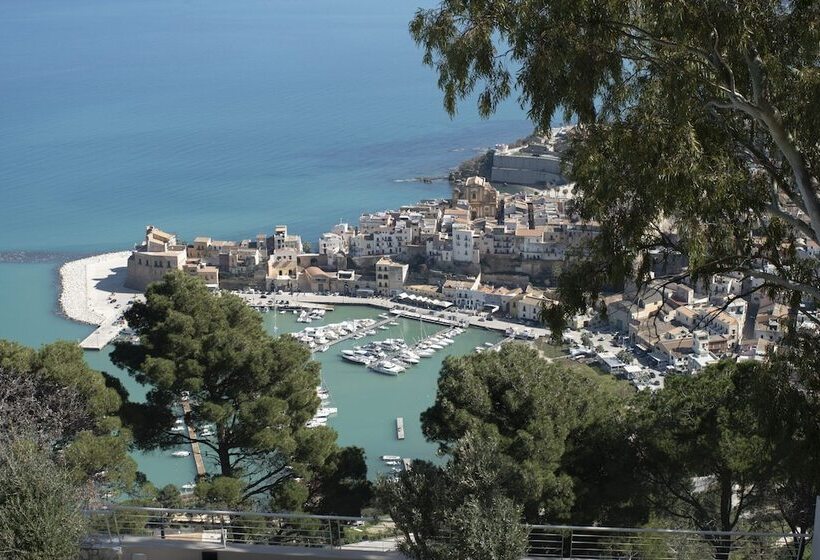 בית מלון כפרי Belvedere Resort 4 Stelle