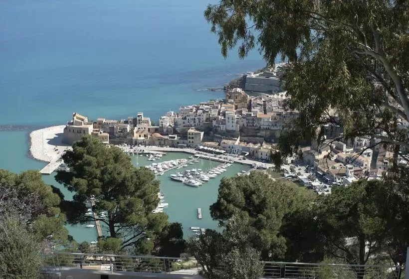 Hotelli Belvedere Resort 4 Stelle