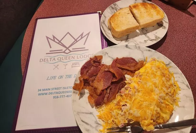 Hotelli Delta Queen Lodge Bar Restaurant