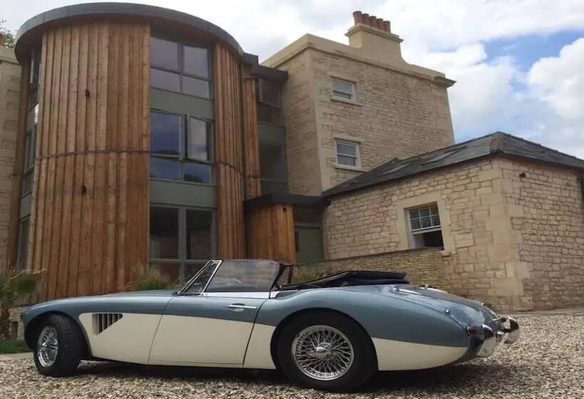 Hotelli Railway Apartments