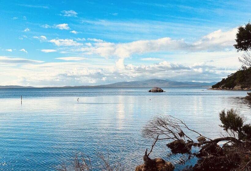 Отель Wilsons Prom Holiday Park