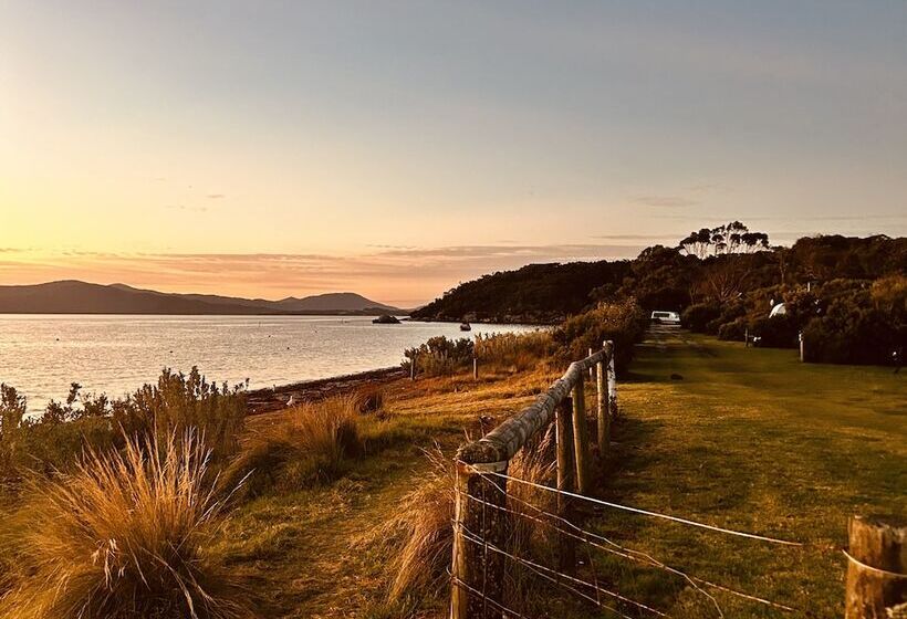 Отель Wilsons Prom Holiday Park