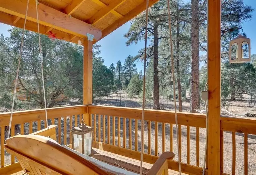 Dog Friendly Nutrioso Cabin W/ Wraparound Porch!