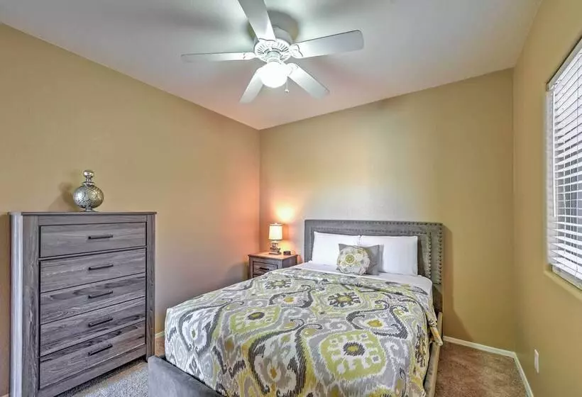 Inviting Surprise Home W/ Private Pool, Near Golf!