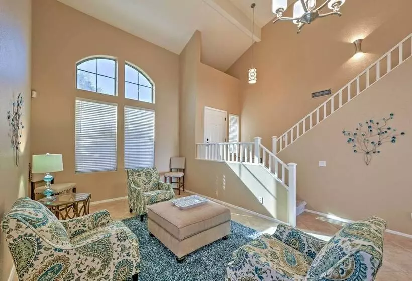 Inviting Surprise Home W/ Private Pool, Near Golf!