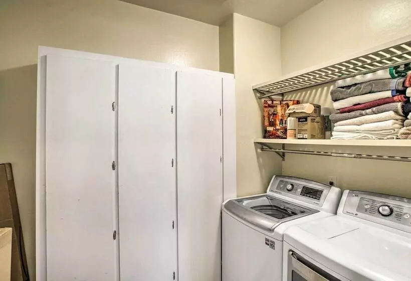 Pet Friendly Gold Canyon Home W/ Private Pool!