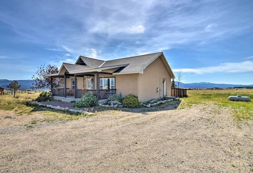 Nathrop Escape W/ Grill: 2 Mi To Hot Springs!