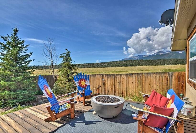 Nathrop Escape W/ Grill: 2 Mi To Hot Springs!