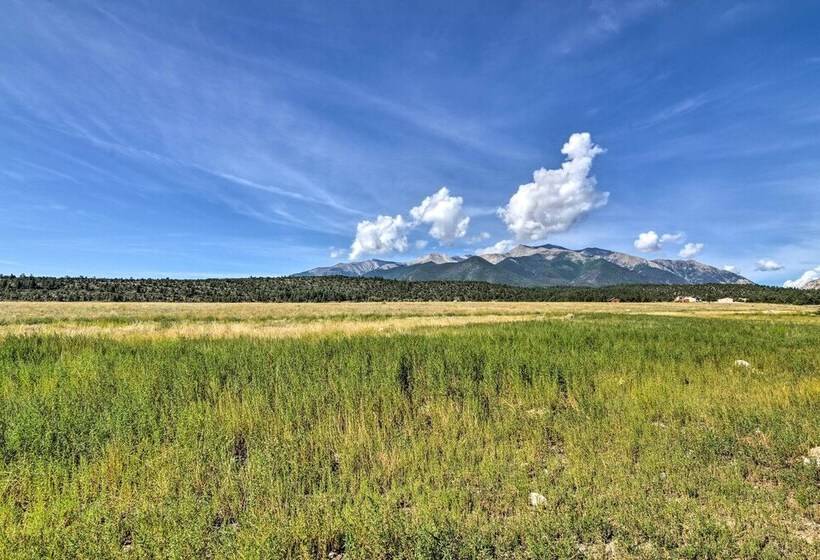 Nathrop Escape W/ Grill: 2 Mi To Hot Springs!