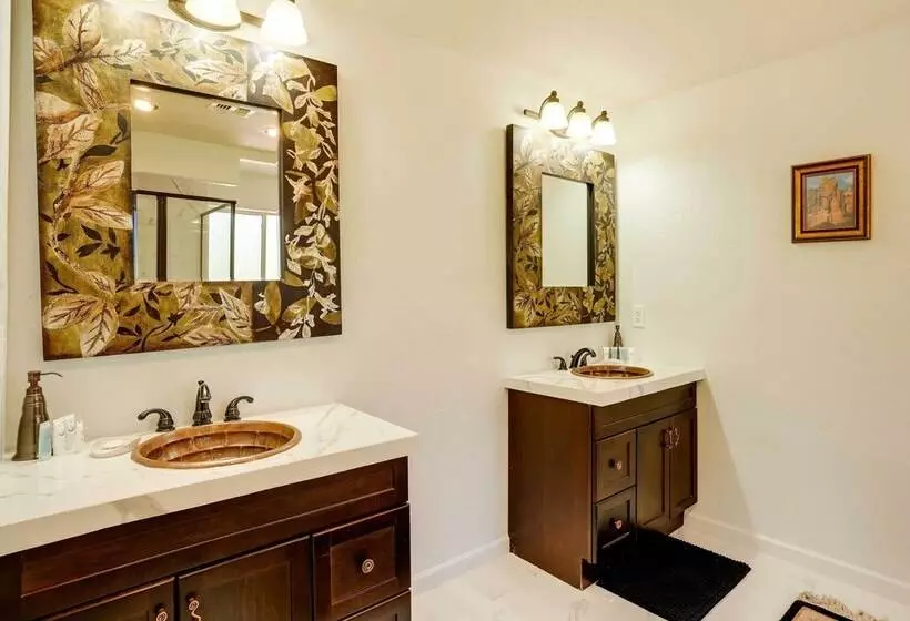 Sedona Home W/ Red Rock Views ~ 10 Mi To Uptown!