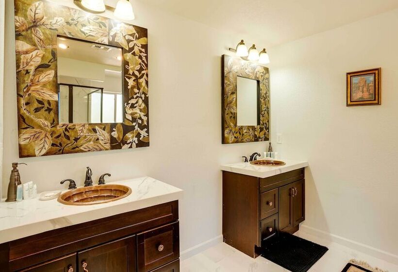 Sedona Home W/ Red Rock Views ~ 10 Mi To Uptown!