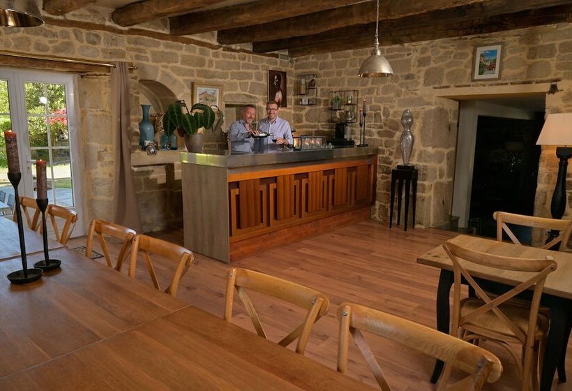 膳宿费 Domaine Du Vidal