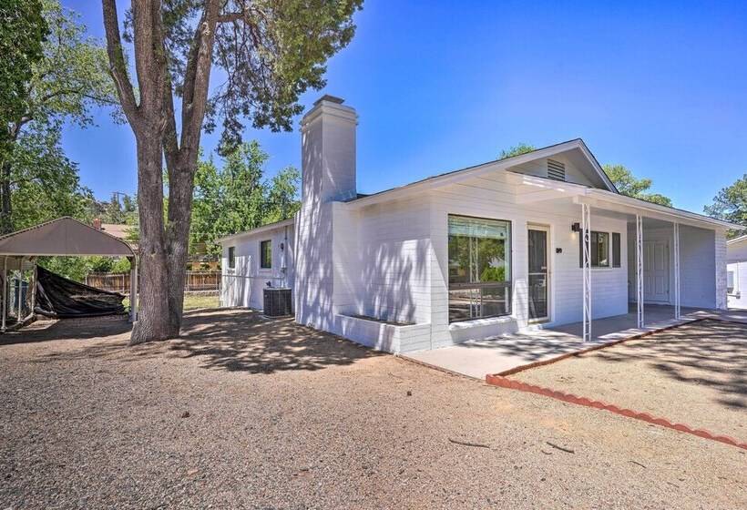 Convenient Prescott Home: Close To Hiking & Dtwn!