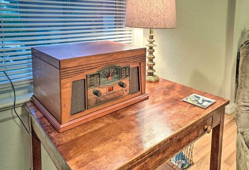 Quigley S River Pass Cottage W/ Private Deck!