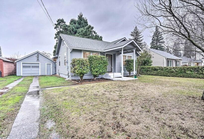 Quigley S River Pass Cottage W/ Private Deck!