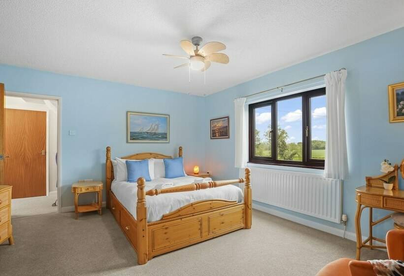 레지던스 Charming 3 Bed House Sleeps 6 In Rural Setting