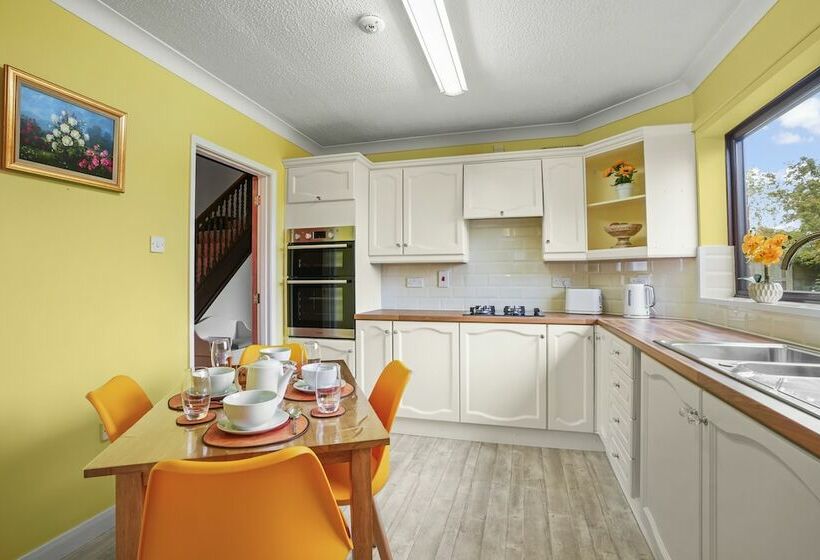 레지던스 Charming 3 Bed House Sleeps 6 In Rural Setting