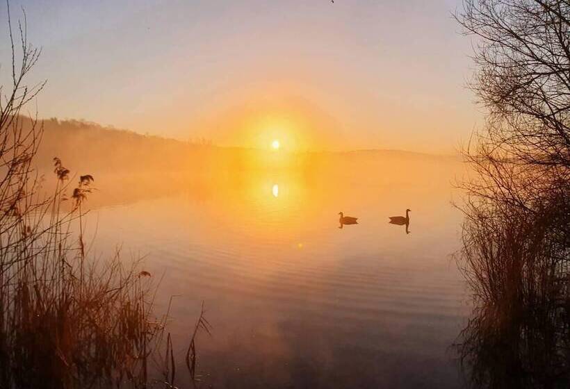 إقامة Peaceful,captivating Home With Idylic Surroundings