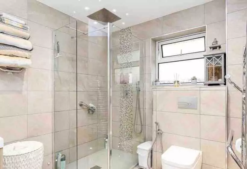 Residenssi Peaceful,captivating Home With Idylic Surroundings