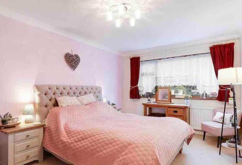 إقامة Peaceful,captivating Home With Idylic Surroundings