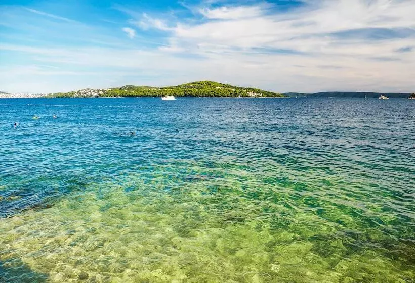 Lomakeskus Salve Croatia Mobile Homes In Amadria Park Trogir