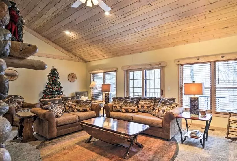 Ski & Golf: Northern Retreat W/ Game Room!
