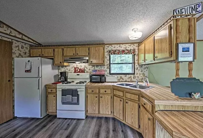 Secluded Woodsy Cabin: Hike, Fish, Hunt + Atv!