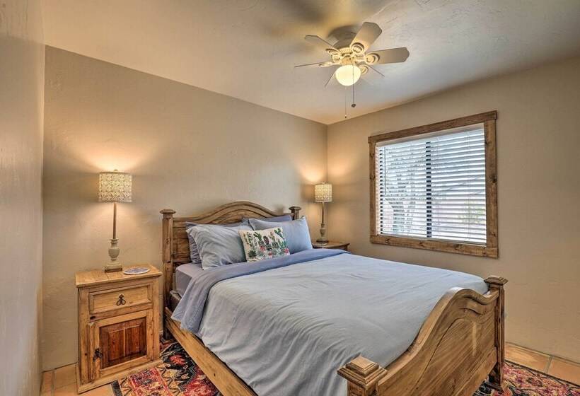 Serene North Tucson Casita: Drive To Golf Courses!