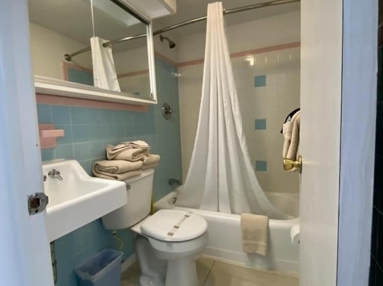 The Vip Family Motel