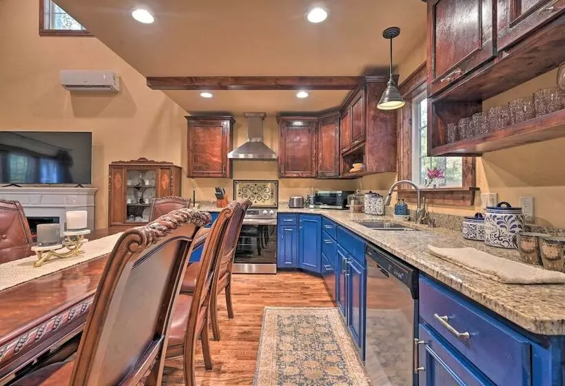 Tudor Style Broken Bow Cottage W/ Hot Tub & Decks!