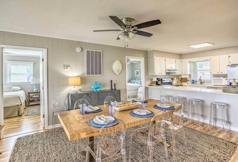 Waterfront Home W/ Decks, Privacy & Boat Slip