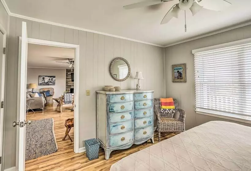 Waterfront Home W/ Decks, Privacy & Boat Slip