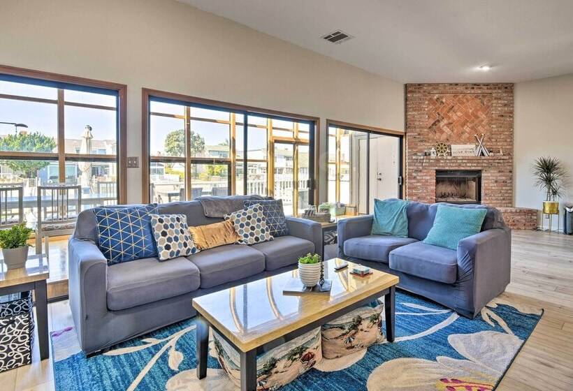 Waterfront Oxnard Escape W/ Kayaks & Dock!