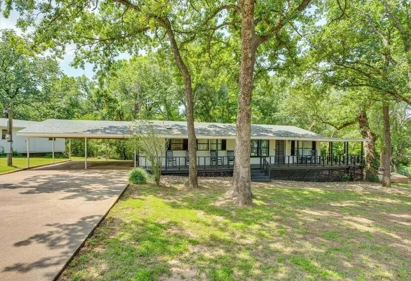 Lake View & Decks: Pet Friendly Mabank Home