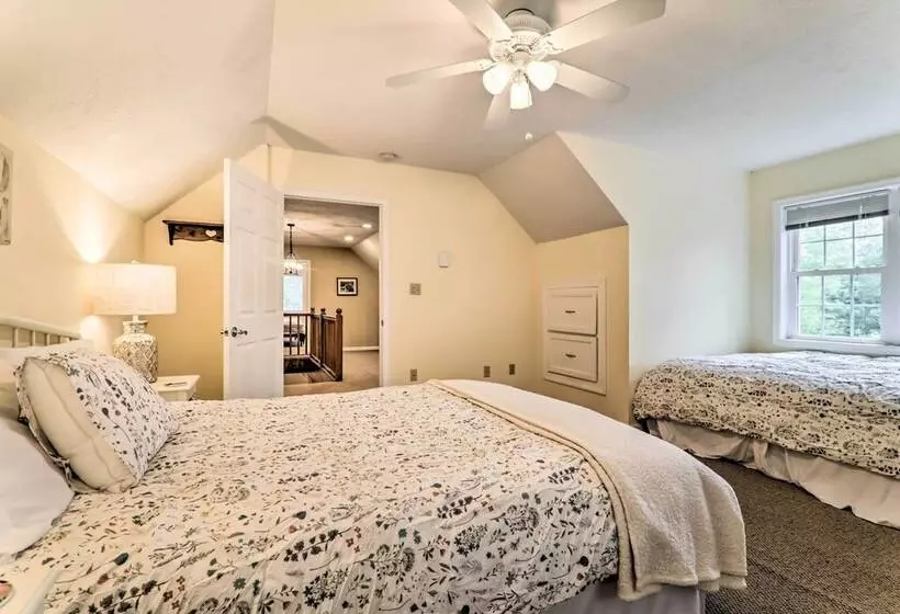 Steps To River: Big Bass Lake House W/ Grill!