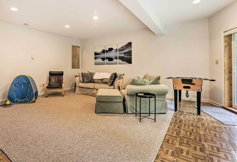 Steps To River: Big Bass Lake House W/ Grill!