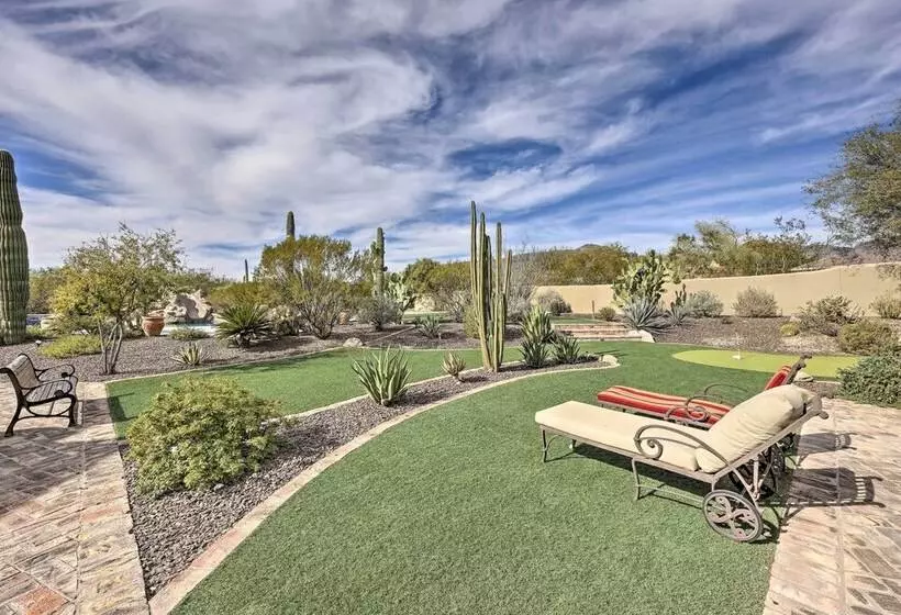 Cave Creek Oasis W/ Putting Green, Spa & Mtn View!