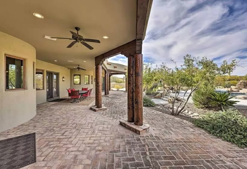 Cave Creek Oasis W/ Putting Green, Spa & Mtn View!
