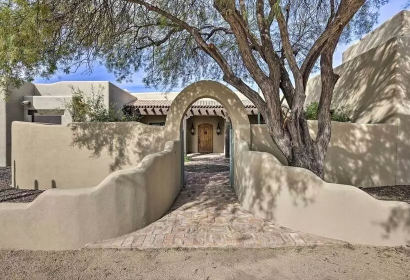 Cave Creek Oasis W/ Putting Green, Spa & Mtn View!