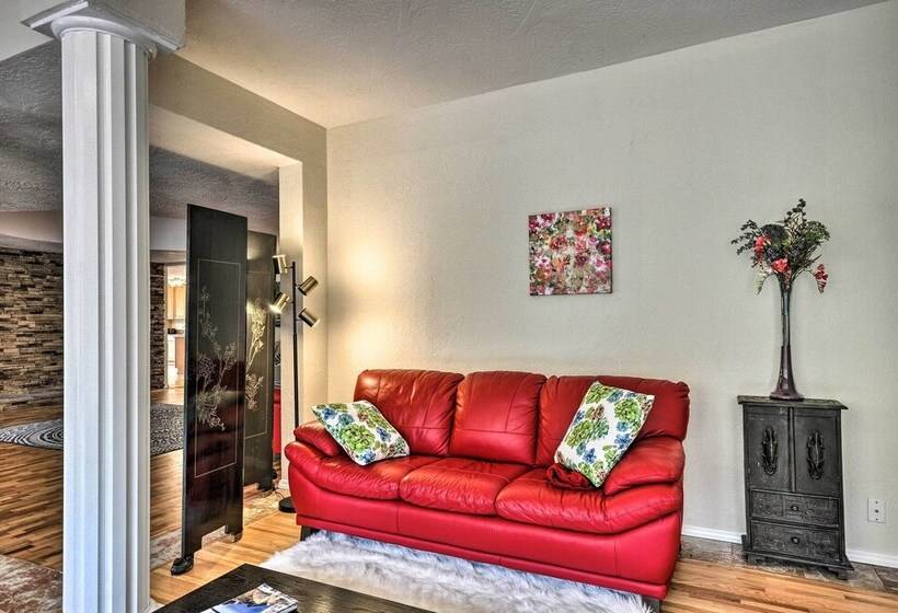 Charming Kelso Home W/ Proximity To Cowlitz River!