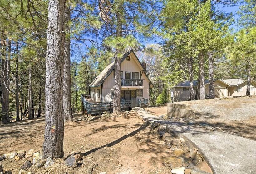 Ski, Golf & Hike: Cabin W/ Deck In Pioneer!