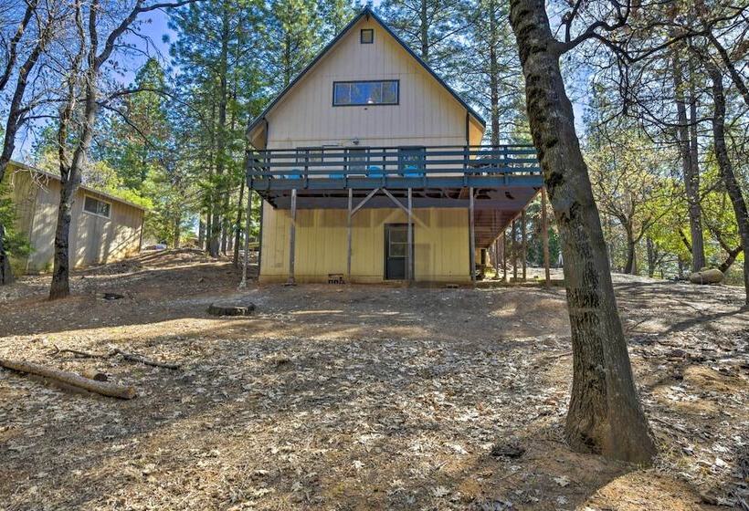 Ski, Golf & Hike: Cabin W/ Deck In Pioneer!