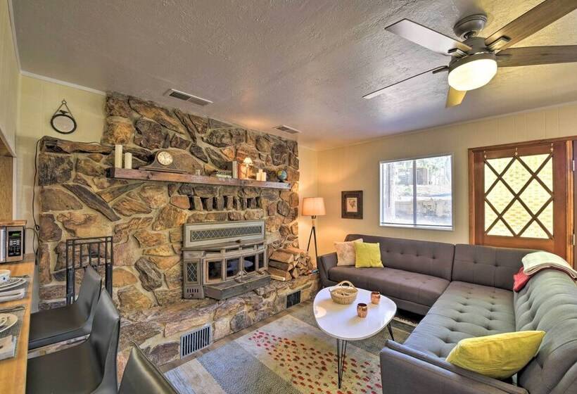 Ski, Golf & Hike: Cabin W/ Deck In Pioneer!