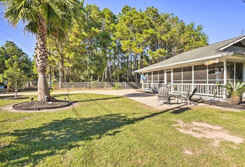 Cloud 9 On The Coast < 1 Mi To Beach!