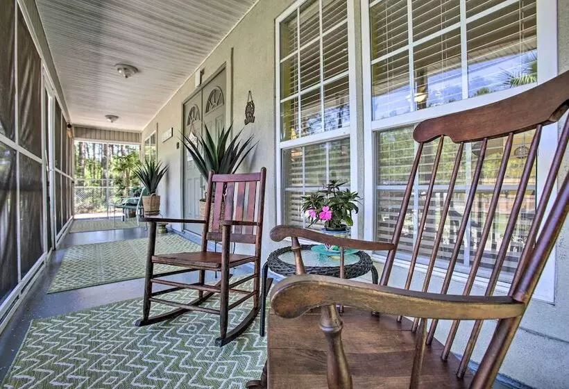 Cloud 9 On The Coast  < 1 Mi To Beach!