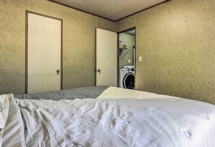 Cozy Gulf Breeze Home, 3 Mi To East Bay!